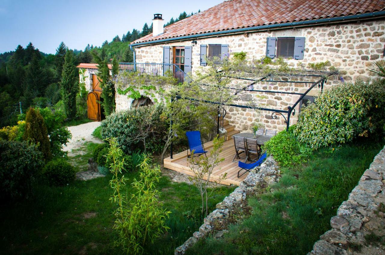 Le Petit Rias Gite Soleil Saint Maurice en Chalencon Exterior foto